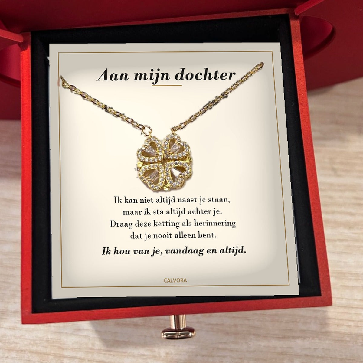 Klavertje-vier ketting op kaartje Aan mijn dochter